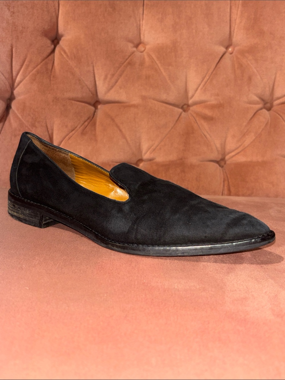 Aquatalia flats black suede almond toe slip on quality Italian flats women’s 8.5